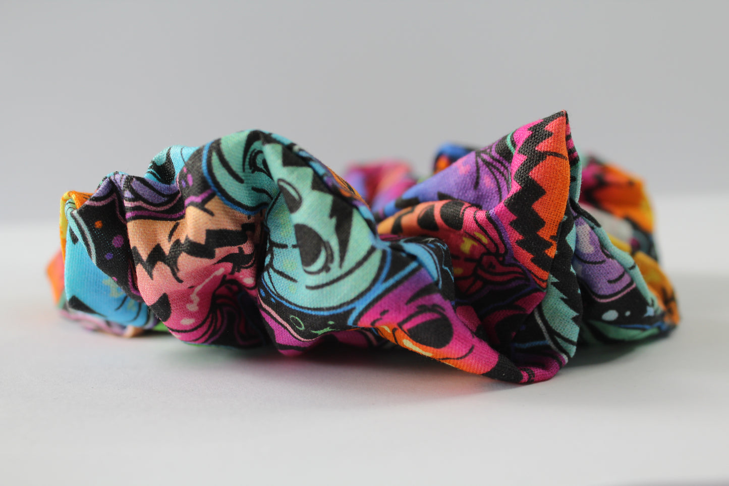 Spooky Jack-O’-Lanterns Halloween Large Scrunchie 2024
